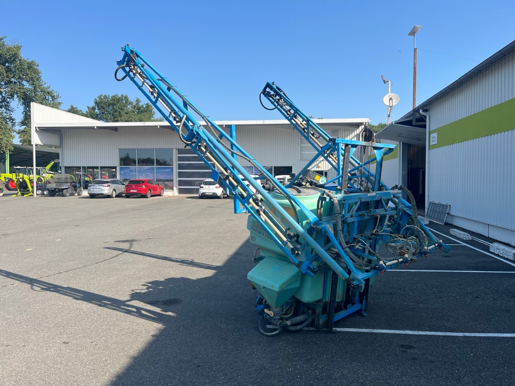 Pulverisateur BERTHOUD FORCE 10 - photo slide 2