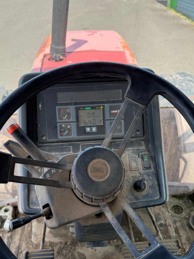 Tracteur CASE IH MAXXUM 5140 - photo slide 8