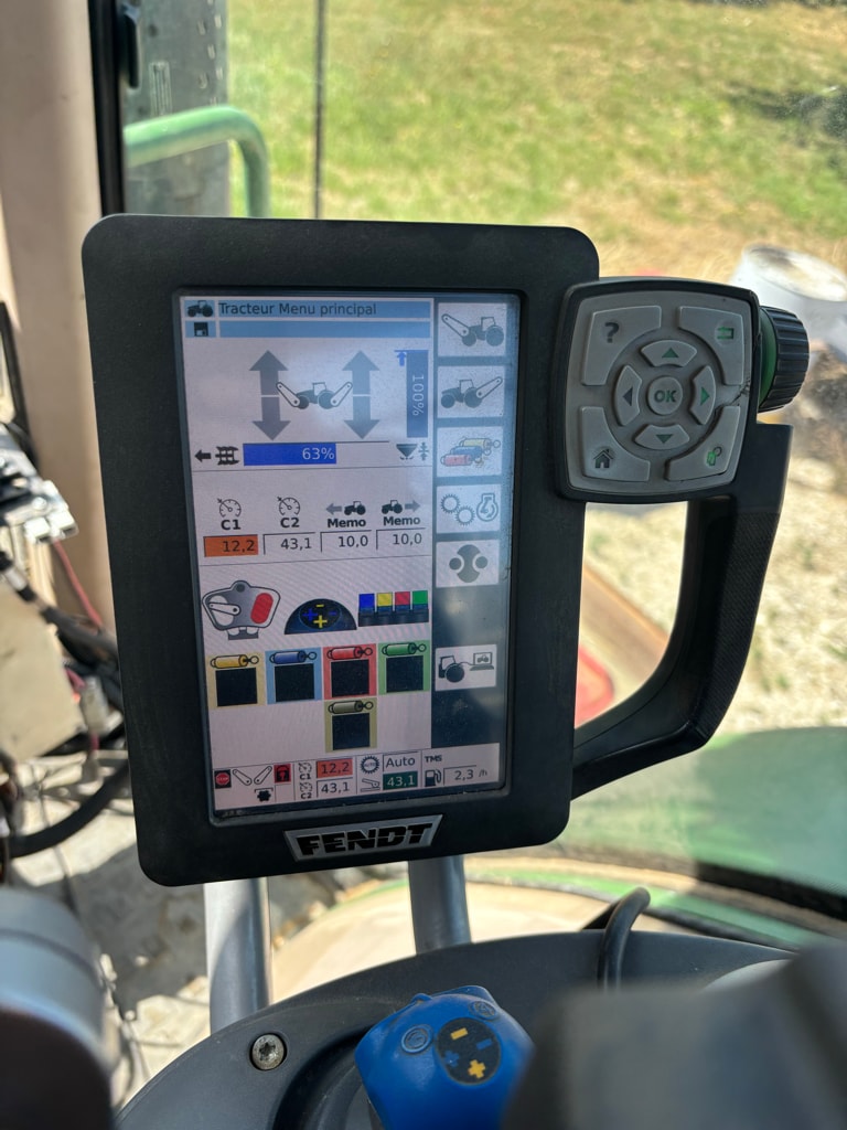 Tracteur FENDT 722 VARIO PROFI - photo slide 16