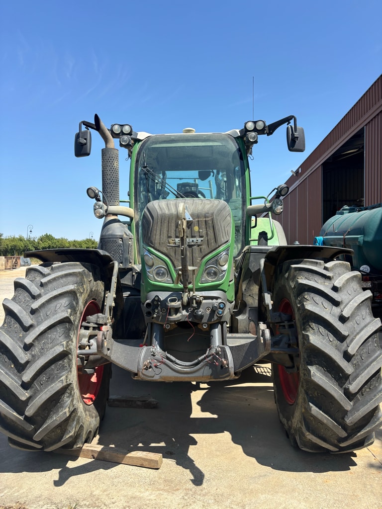 Tracteur FENDT 722 VARIO PROFI - photo slide 2