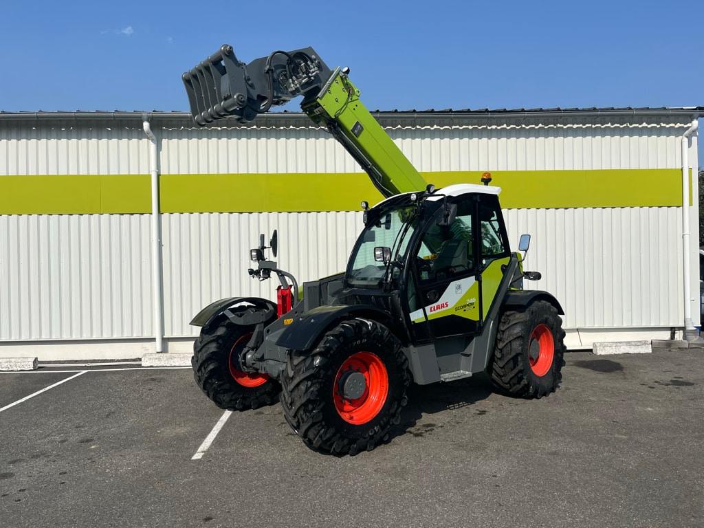 Telescopique CLAAS SCORPION 746 - photo slide 2