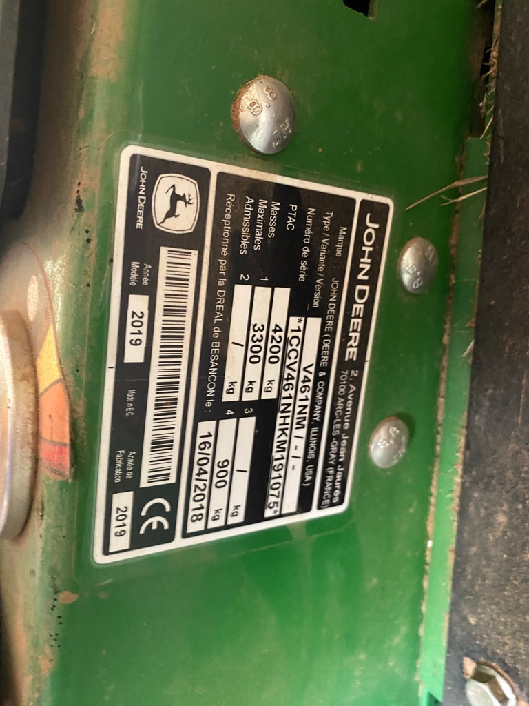 Presse balles rondes JOHN DEERE V461M - photo slide 7
