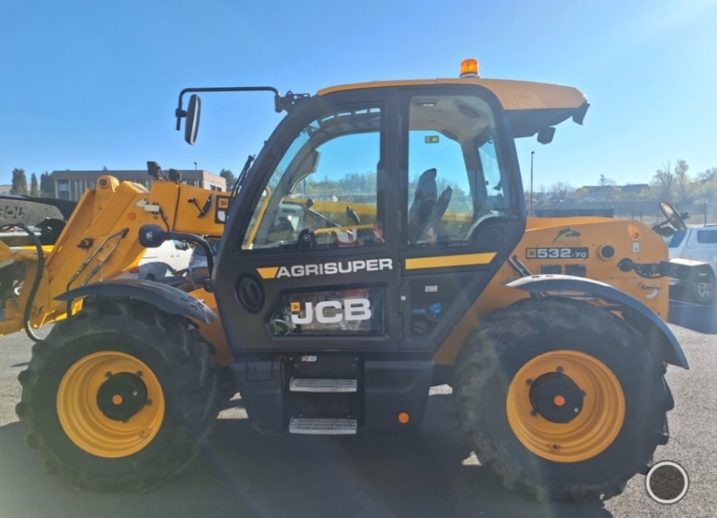 Telescopique JCB 532 70 Agri super DTVT - photo slide 2