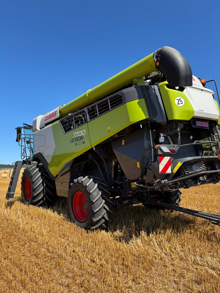 Moissonneuse CLAAS LEXION 7700 MONTANA - photo slide 4