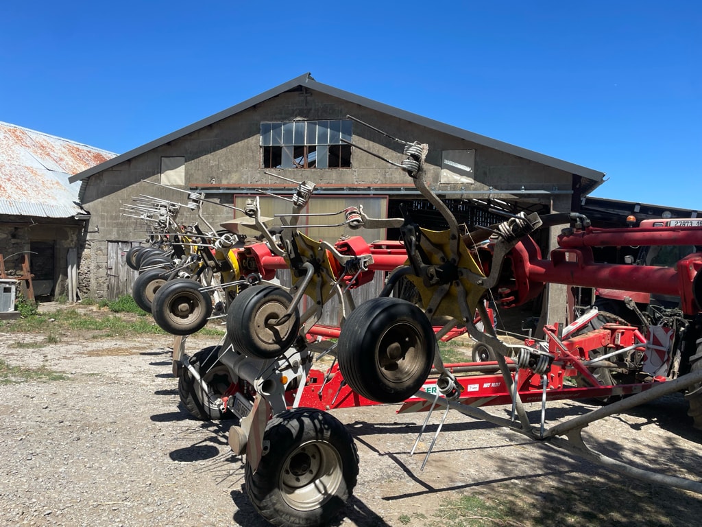 Faneuse POTTINGER Hit 10.11t - photo slide 3