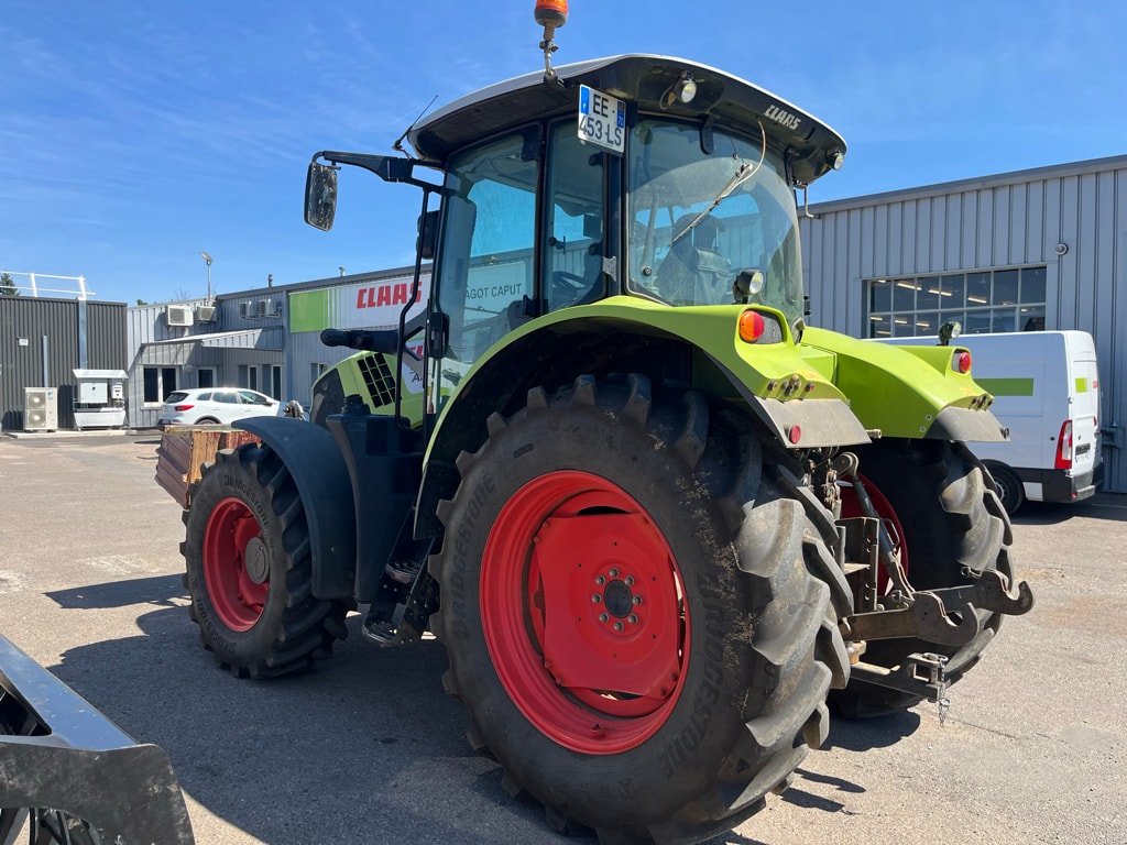 Tracteur CLAAS ARION 530 - photo slide 4