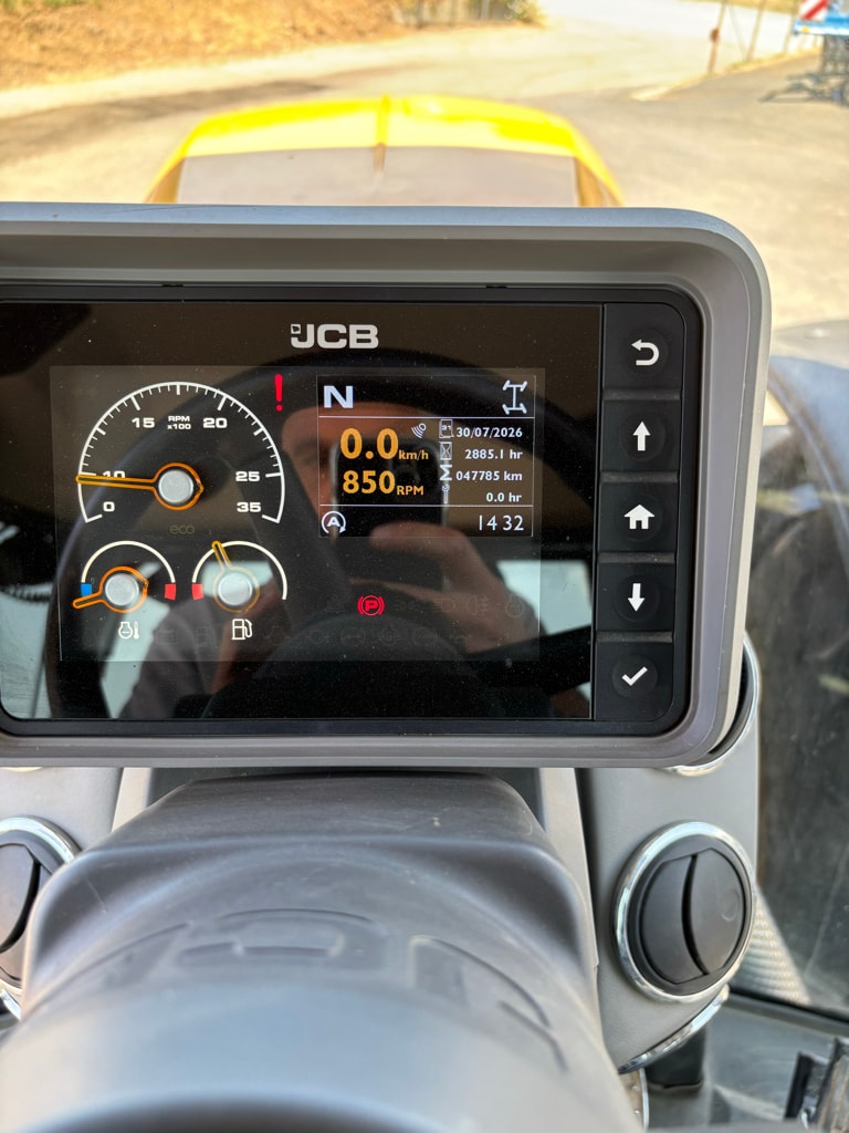 Tracteur JCB FASTRAC 4220 - photo slide 3