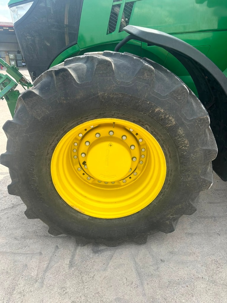 Tracteur JOHN DEERE 7230R 9.0L - photo slide 22