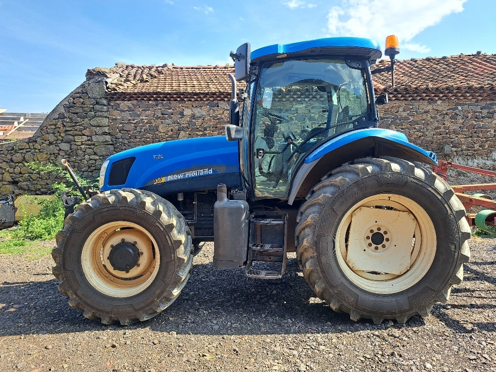 Tracteur NEW HOLLAND T6030 PLUS 6.7L - photo slide 2