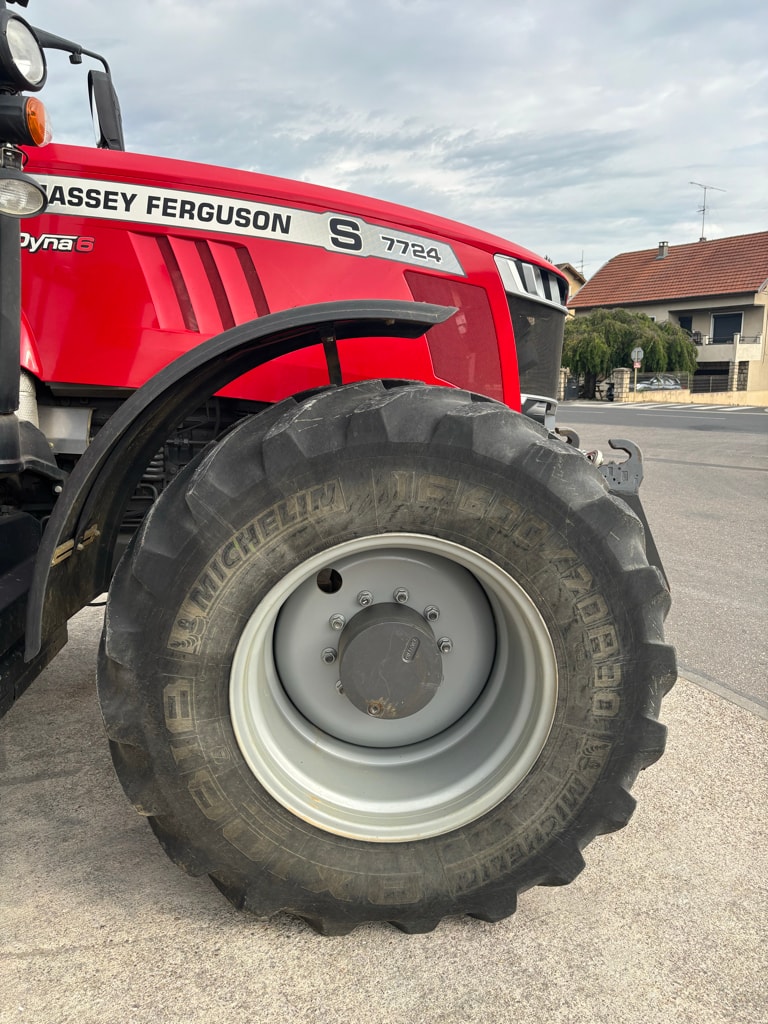 Tracteur MASSEY FERGUSON 7724S DYNA-6 - photo slide 17