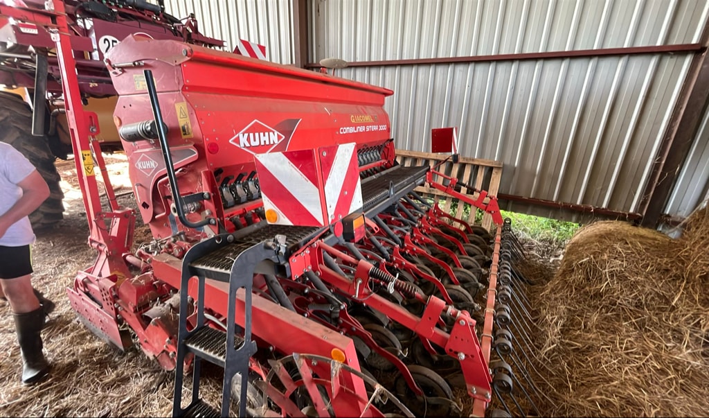 Semoir en ligne KUHN Combiliner sitera 3000 - photo slide 4