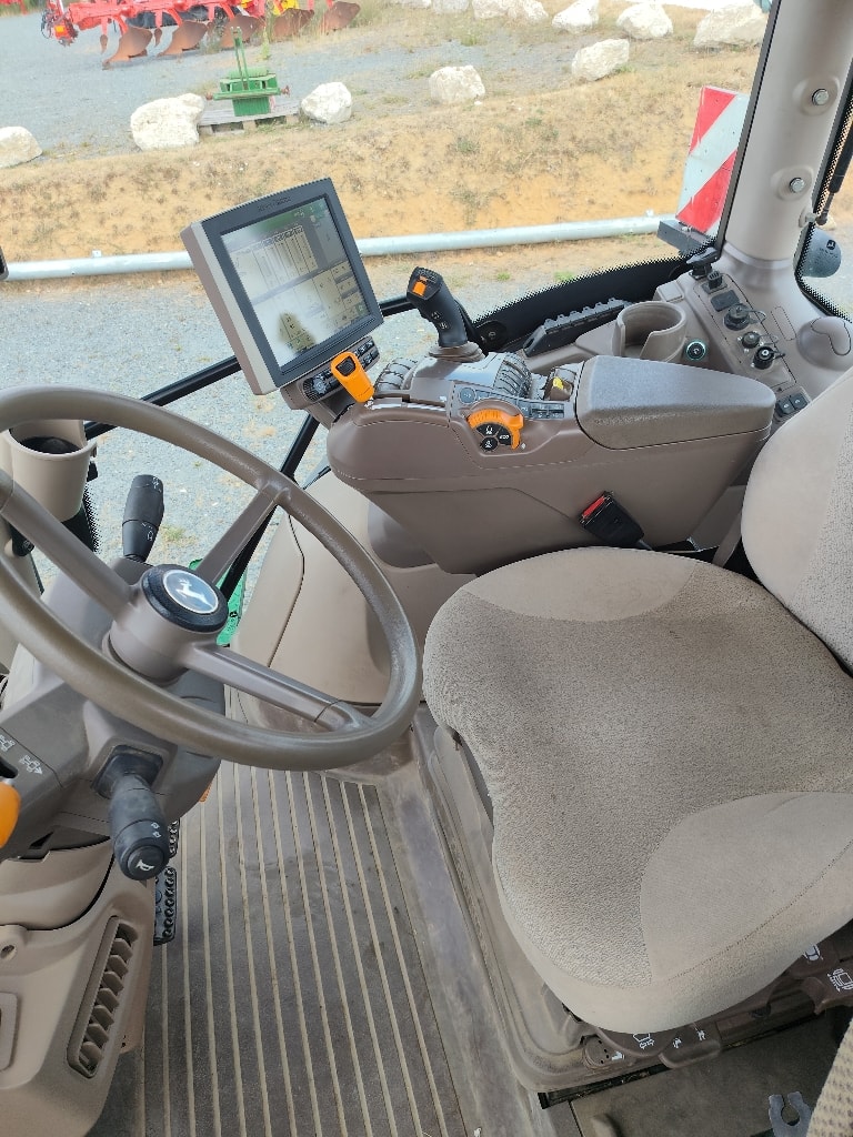 Tracteur JOHN DEERE 6R250 - photo slide 15