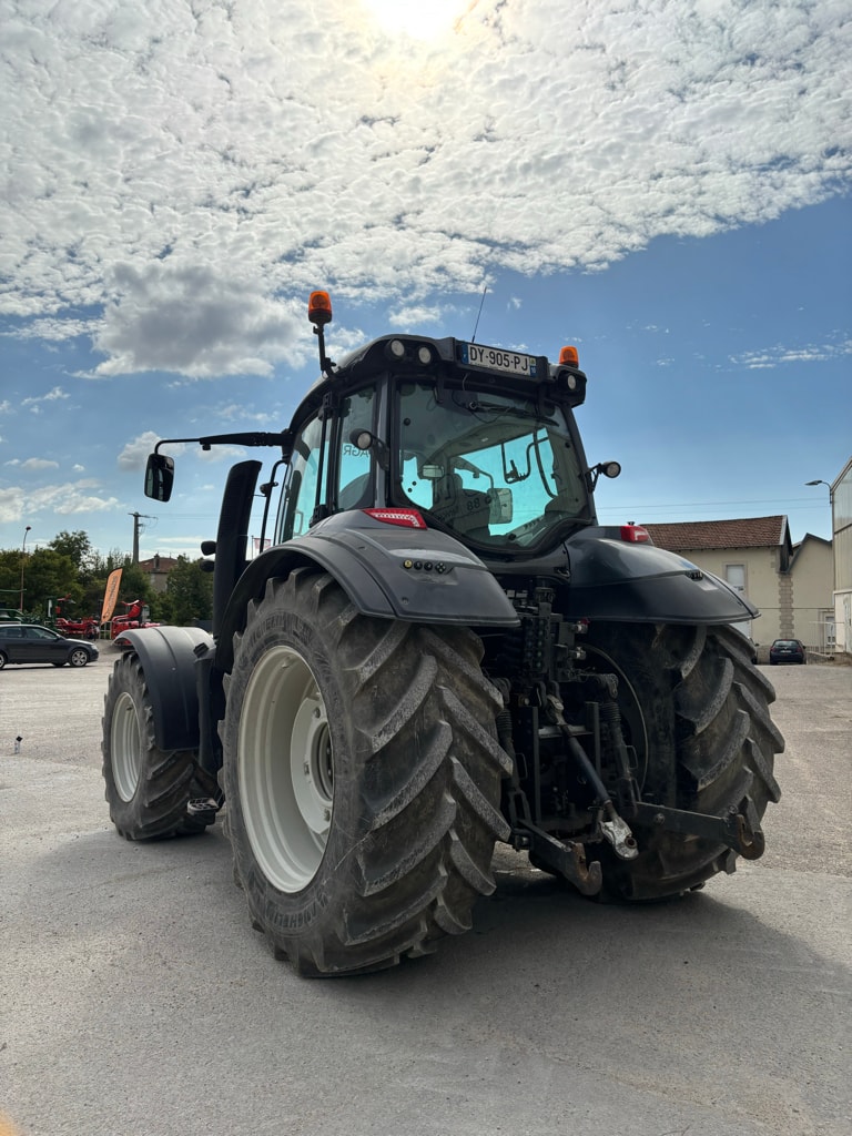 Tracteur VALTRA T194 - photo slide 4