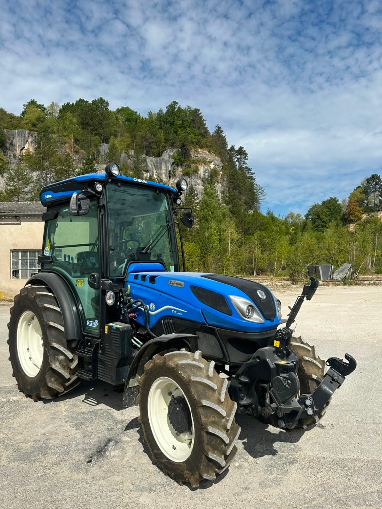 Tracteur fruitier NEW HOLLAND T4.100 F - photo slide 2