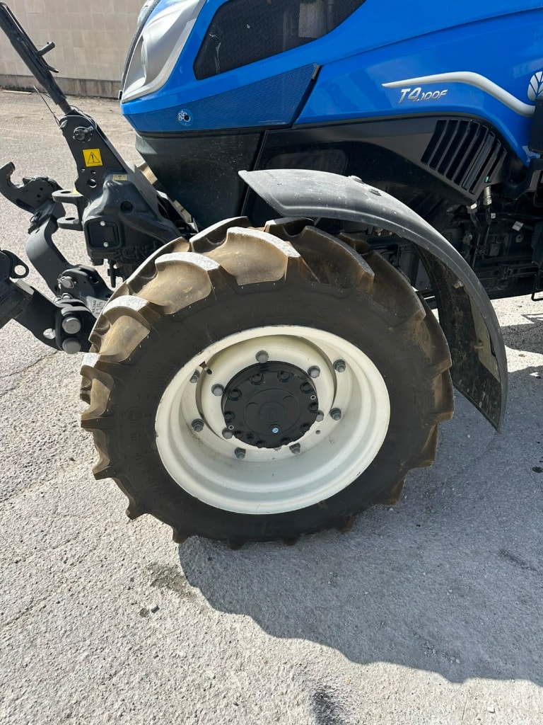 Tracteur fruitier NEW HOLLAND T4.100 F - photo slide 8