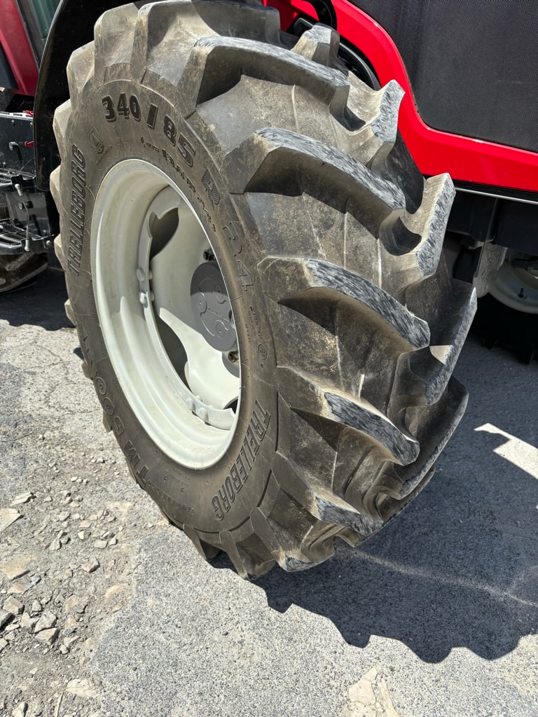Tracteur VALTRA A85 - photo slide 8
