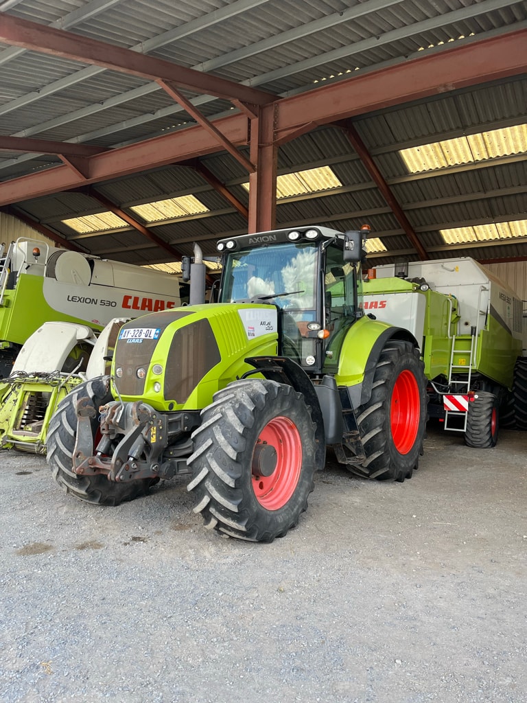 Tracteur CLAAS AXION 820 - photo slide 5