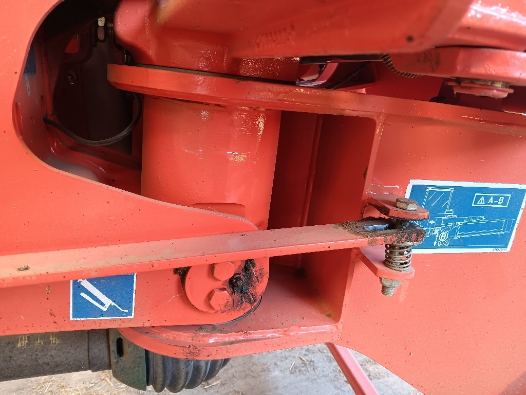 Faucheuse KUHN Gmd 3510 ff  - photo slide 6