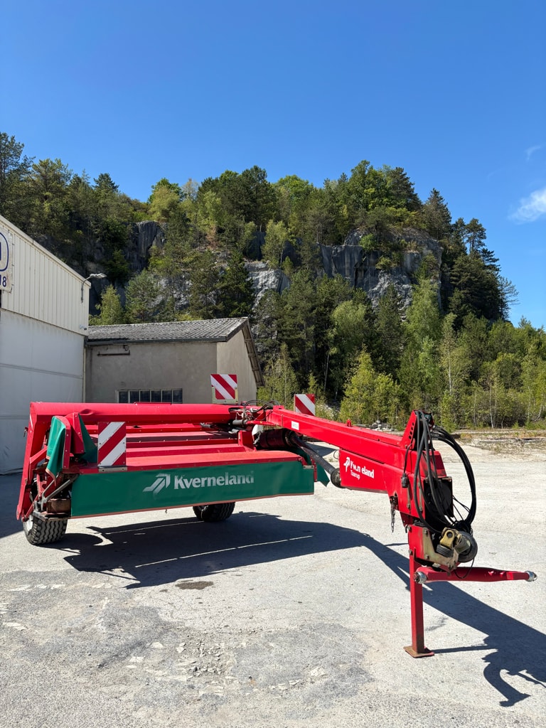 Faucheuse conditionneuse KVERNELAND 4332 lt - photo slide 2