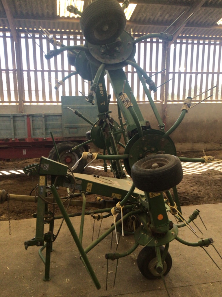 Faneuse KRONE KW 6.72. 6/6 - photo slide 2