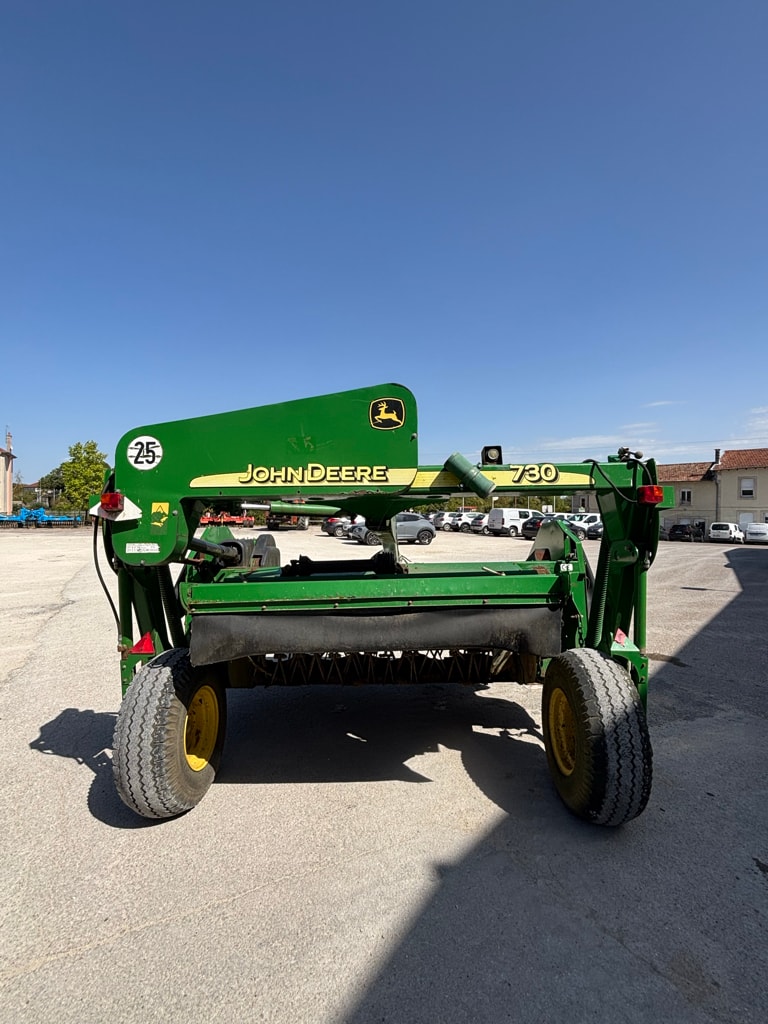 Faucheuse conditionneuse JOHN DEERE 730 - photo slide 5