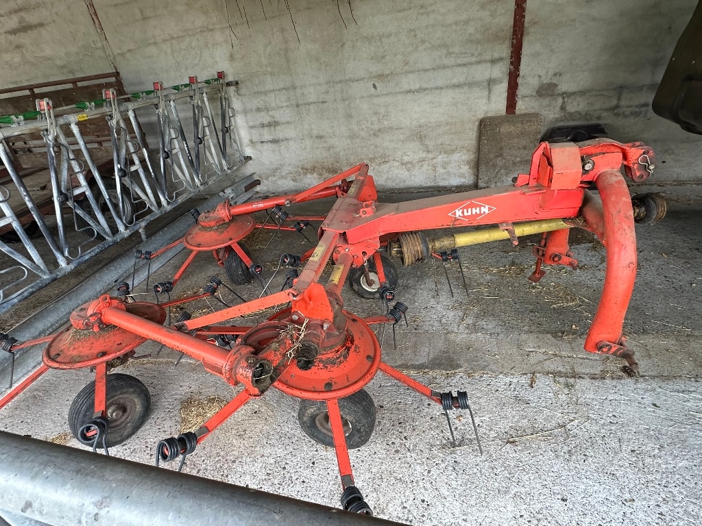 Faneuse KUHN GF 5000M - photo slide 1