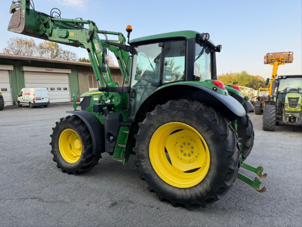 Tracteur chargeur JOHN DEERE 6110 M COMMAND QUAD - photo slide 4