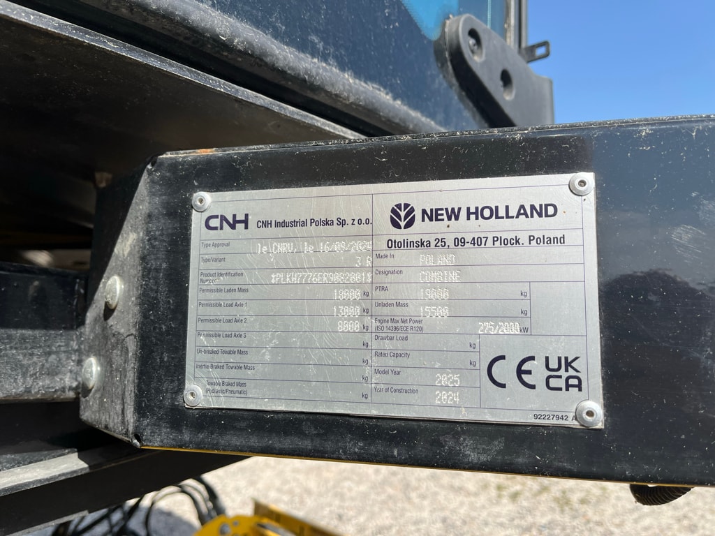 Moissonneuse NEW HOLLAND CH7.70 - photo slide 8