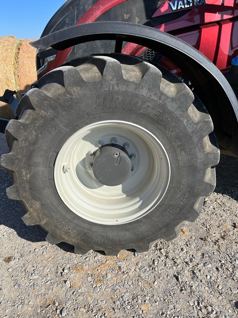 Tracteur VALTRA T235 - photo slide 4