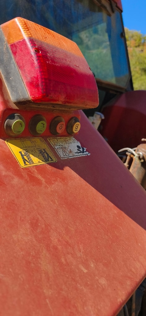 Tracteur CASE IH CVX 150 - photo slide 4