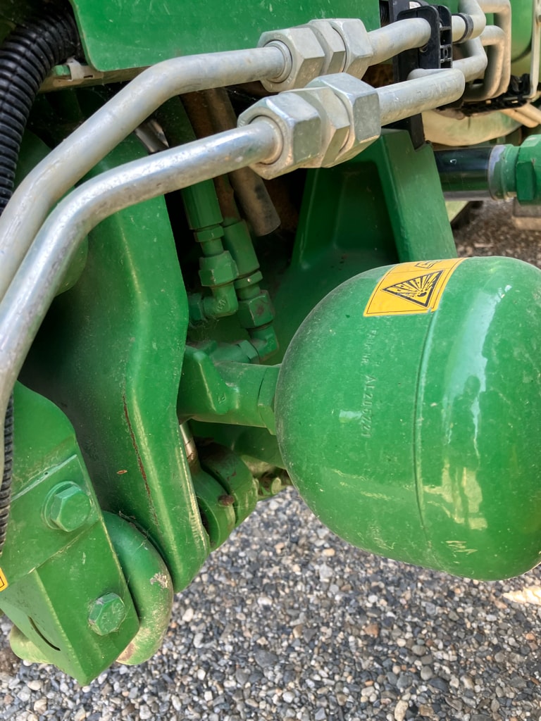 Tracteur JOHN DEERE 6215R - photo slide 9