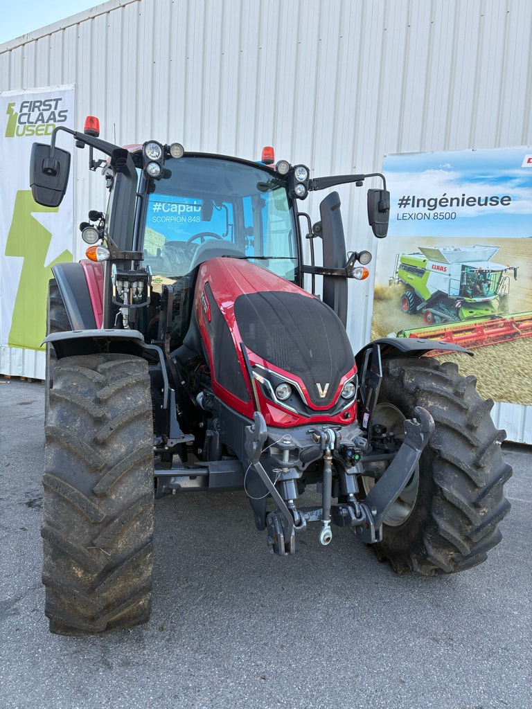 Tracteur VALTRA G135  active - photo slide 6