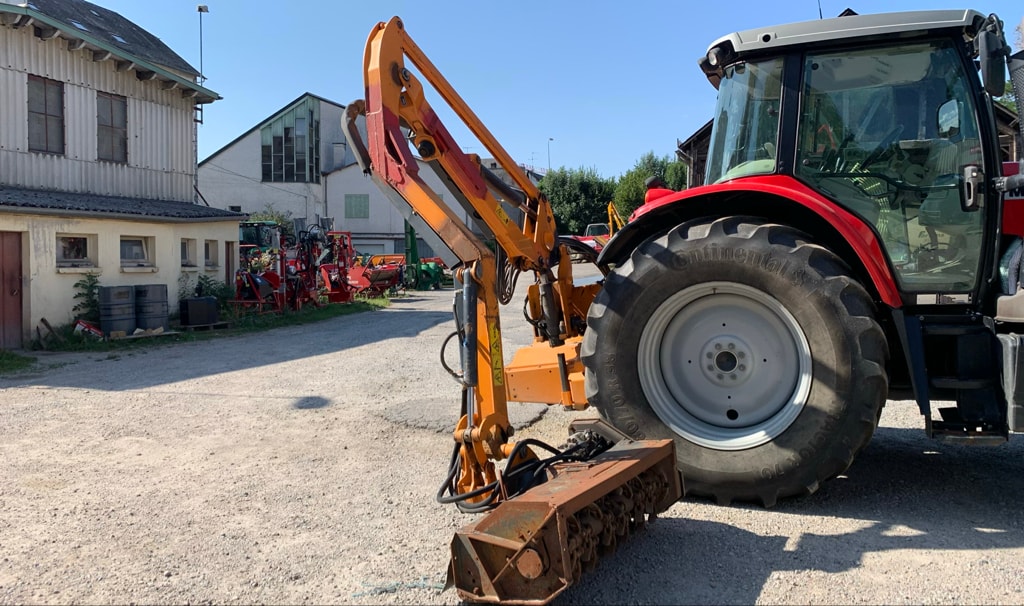 Epareuse KUHN Poly longer EP5050 SPA - photo slide 7