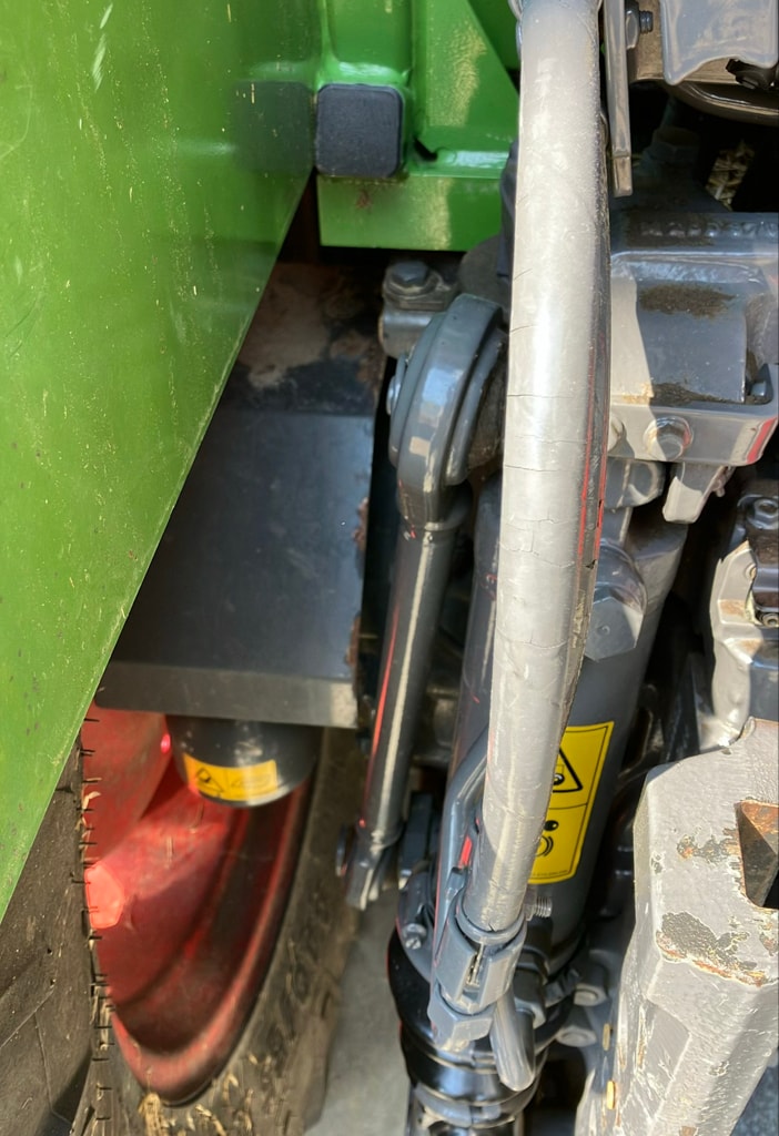 Tracteur FENDT 210 VARIO - photo slide 9