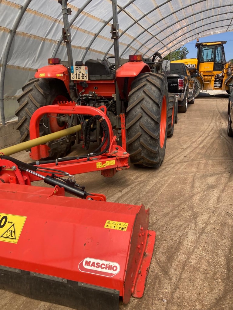 Tracteur chargeur KUBOTA M4072 - photo slide 5