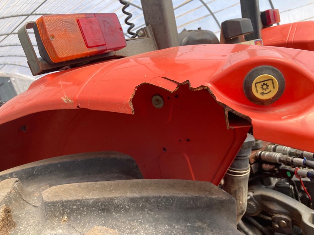 Tracteur chargeur KUBOTA M4072 - photo slide 9