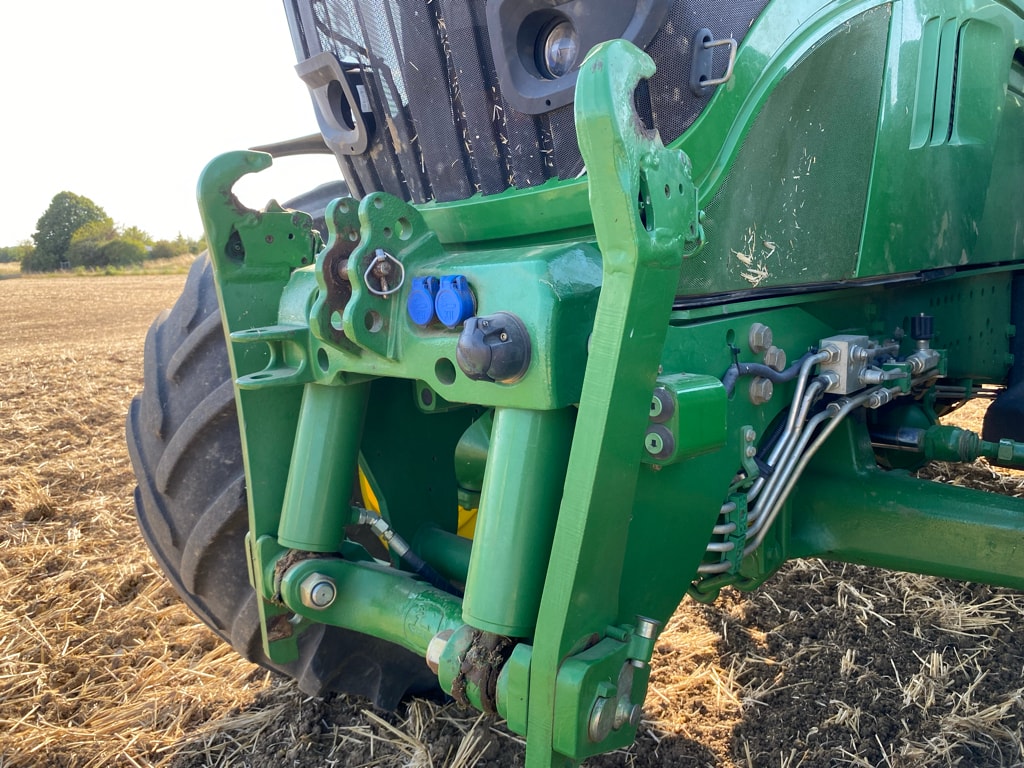 Tracteur JOHN DEERE 6210R - photo slide 8