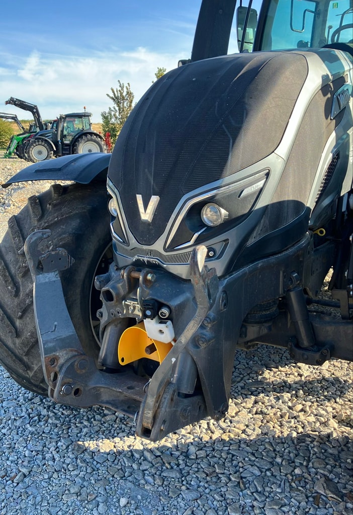 Tracteur VALTRA T 174e D SmartTouch - photo slide 8
