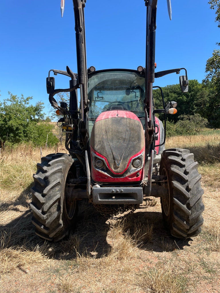 Tracteur VALTRA A 75 - photo slide 8