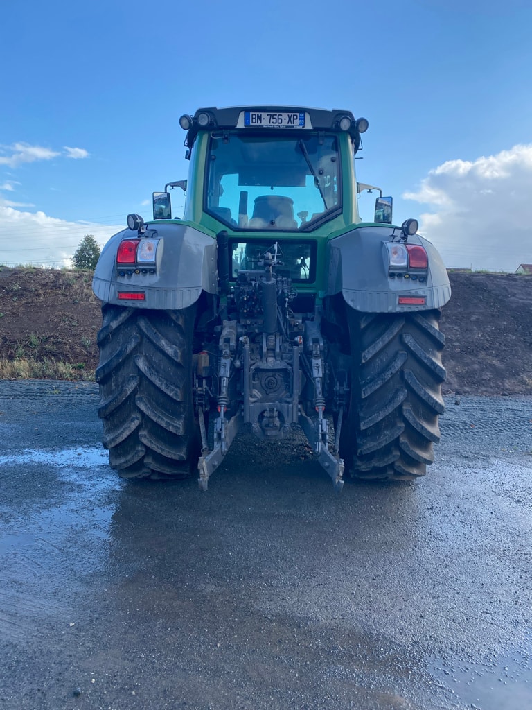Tracteur FENDT 824 VARIO PROFI + - photo slide 5