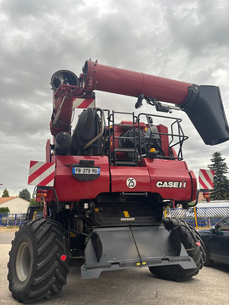 Moissonneuse CASE IH AXIAL-FLOW 9240 smart trax - photo slide 10