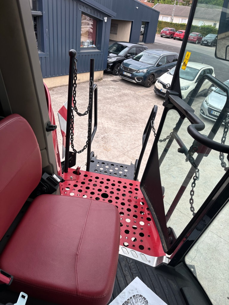 Moissonneuse CASE IH AXIAL-FLOW 9240 smart trax - photo slide 22