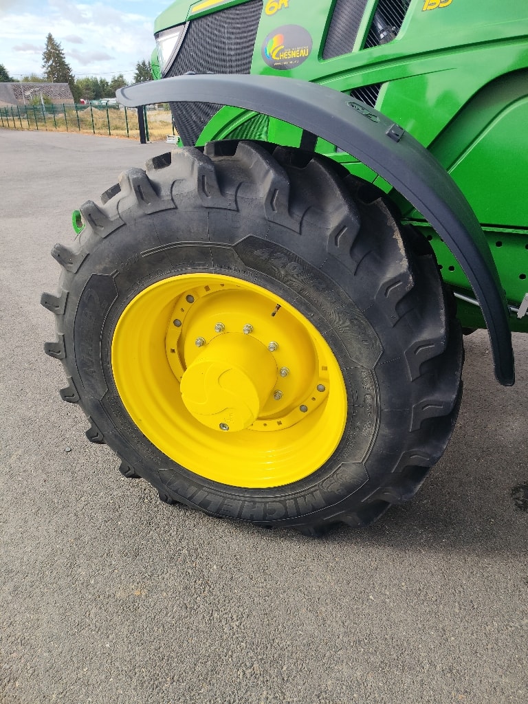 Tracteur JOHN DEERE 6R155 - photo slide 8
