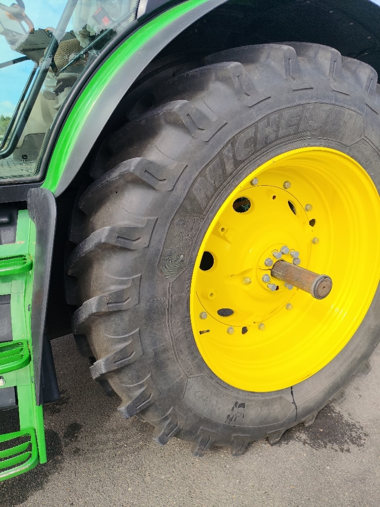 Tracteur JOHN DEERE 6R155 - photo slide 9