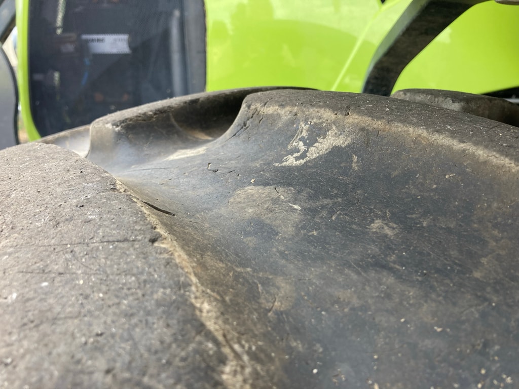 Tracteur chargeur CLAAS ARION 430 - photo slide 7