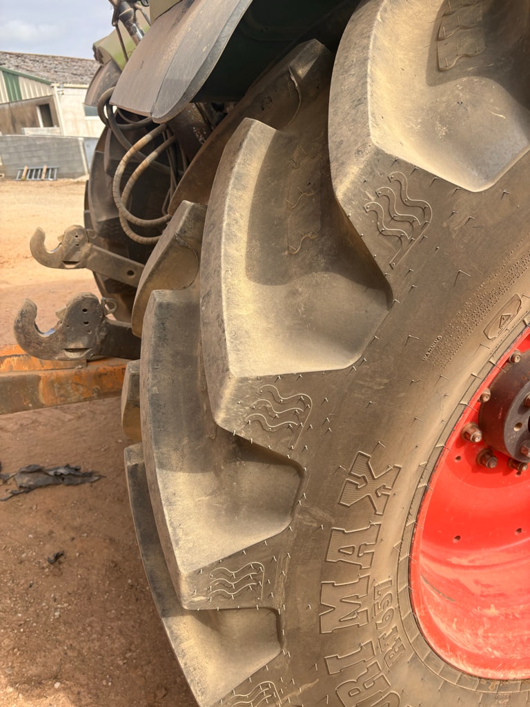 Tracteur CLAAS ARION 650 - photo slide 7