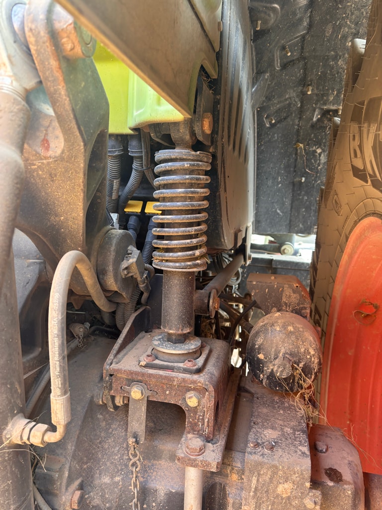 Tracteur CLAAS ARION 650 - photo slide 8
