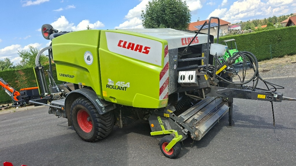 Presse enrubanneuse CLAAS UNIWRAP 454 - photo slide 1