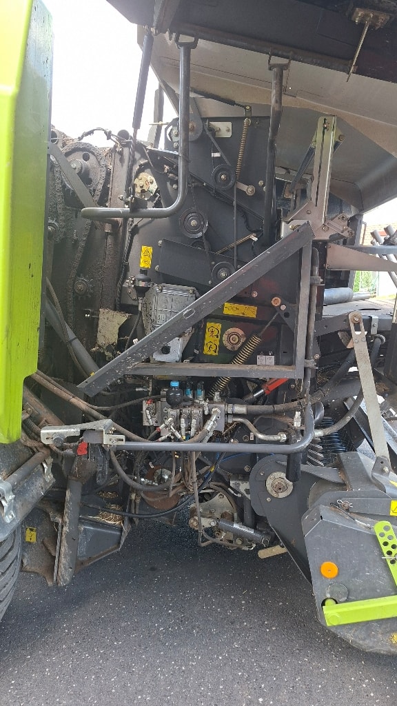 Presse enrubanneuse CLAAS UNIWRAP 454 - photo slide 13