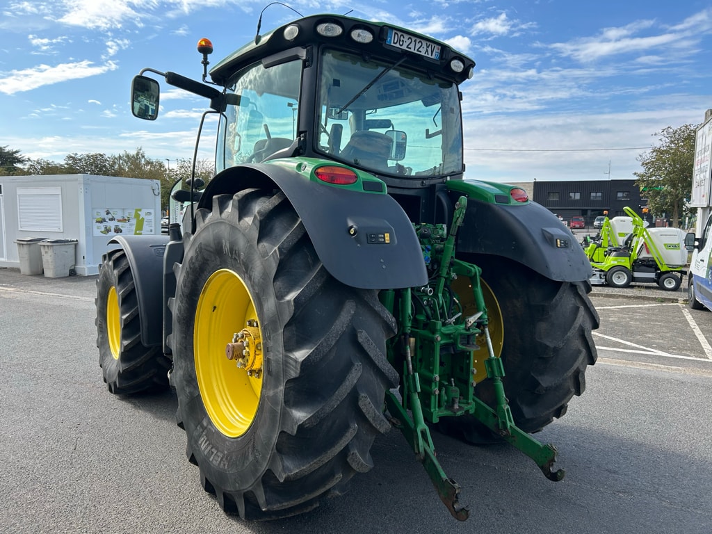 Tracteur JOHN DEERE 6210R - photo slide 5